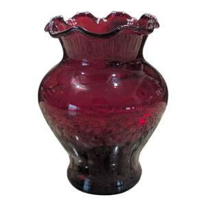 Vintage Discontinued Anchor Hocking Royal Ruby Red Crimped Rim Small Vase 4"